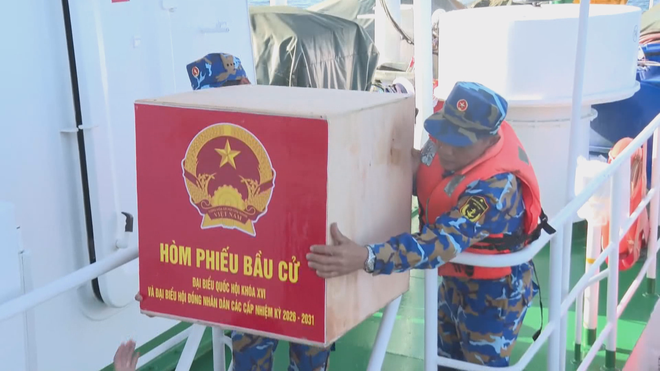 Thời sự trưa HTV ngày 28/2/2026 I TP. Hồ Chí Minh đặt mục tiêu tăng trưởng quý I trên 7% - Ảnh 7.