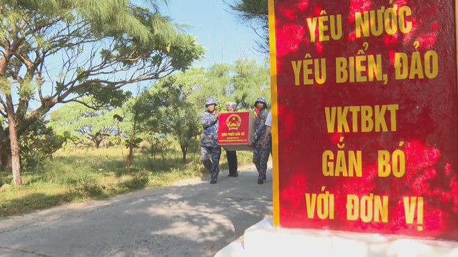 Thời sự trưa HTV ngày 28/2/2026 I TP. Hồ Chí Minh đặt mục tiêu tăng trưởng quý I trên 7% - Ảnh 8.