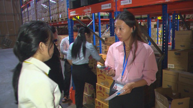 Thời sự HTV ngày 3/2/2026 | Thiếu nguyên liệu, doanh nghiệp chế biến thủy sản hoạt động cầm chừng - Ảnh 6.