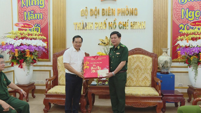 Chủ tịch UBND TP. Hồ Chí Minh Nguyễn Văn Được thăm, chúc Tết các cá nhân, đơn vị nhân dịp Tết Nguyên đán Bính Ngọ năm 2026 - Ảnh 5.