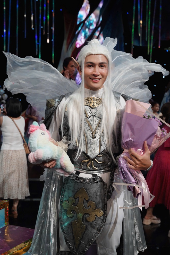 Diễn viên – MC Cao Di: Gói ghém yêu thương trong “Mẻ bánh mùa Xuân” - Ảnh 4.