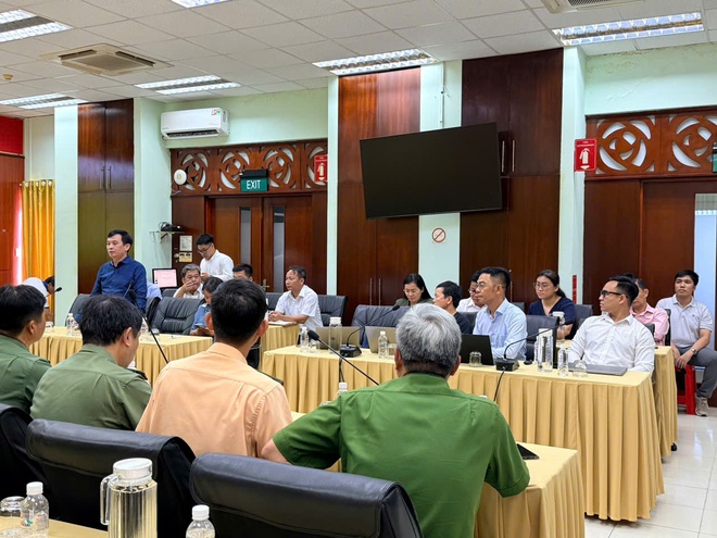 Tăng cường ứng dụng drone trong bảo đảm an ninh, trật tự tại TP. Hồ Chí Minh - Ảnh 2.