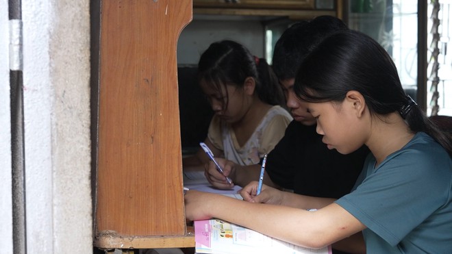 Ý Như: Con mong sớm kiếm tiền để gia đình không phải chạy ăn từng bữa - Ảnh 4.