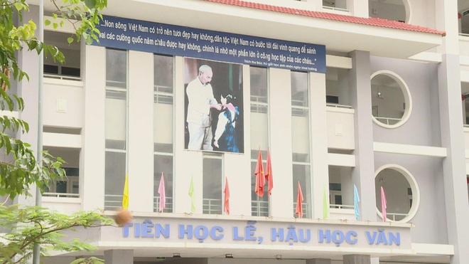 Học sinh TP. Hồ Chí Minh dự kiến thi vào lớp 10 muộn hơn hai tuần- Ảnh 2.