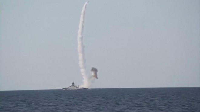 Mỹ kêu gọi Nga đàm phán hiệp ước hạt nhân mới - Ảnh 2.