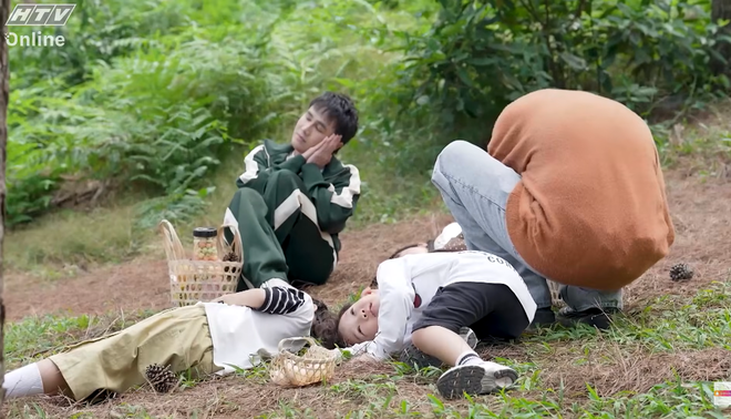 Trường học Siêu sao - Tập 15: Trải nghiệm Tết Phố Ông Đồ và kỹ năng sinh tồn rừng xanh - Ảnh 3.