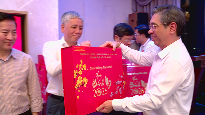 Lãnh đạo TP. Hồ Chí Minh họp mặt kỷ niệm 71 năm Ngày Thầy thuốc Việt Nam - Ảnh 3.