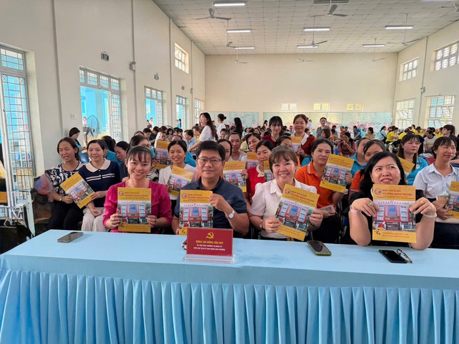 Ra mắt Bản tin Xuân Phường Minh Phụng – Dấu ấn khởi đầu năm mới trong triển khai Nghị quyết Đại hội XIV của Đảng - Ảnh 3.