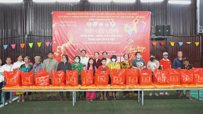 Thời sự Trưa HTV ngày 8/2/2026 | Sân bay Tân Sơn Nhất đón khoảng 145.000 lượt khách mỗi ngày dịp Tết - Ảnh 2.