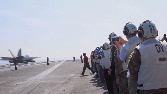 Thời sự Trưa HTV ngày 8/2/2026 | Sân bay Tân Sơn Nhất đón khoảng 145.000 lượt khách mỗi ngày dịp Tết - Ảnh 7.