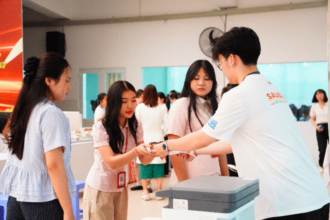 Workshop Salad First lan tỏa thông điệp dinh dưỡng khoa học đến giáo viên - Ảnh 3.