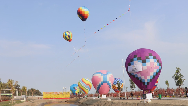 60 Giây ngày 8/2/2026 | Rực rỡ Lễ hội Xuân Cần Giờ 2026 - Ảnh 2.