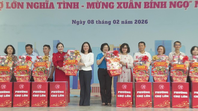 Thời sự trưa HTV ngày 9/2/2026 I Tổng Bí thư Tô Lâm thăm, chúc Tết Đảng bộ, chính quyền, nhân dân Thành phố Hồ Chí Minh - Ảnh 3.