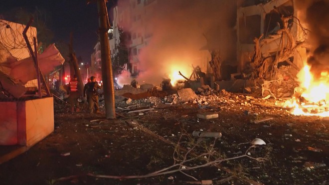 Hội đồng Bảo an Liên hiệp quốc họp khẩn, đại diện Iran - Israel công kích lẫn nhau- Ảnh 2. Hội đồng Bảo an Liên hiệp quốc họp khẩn, đại diện Iran - Israel công kích lẫn nhau- Ảnh 2.