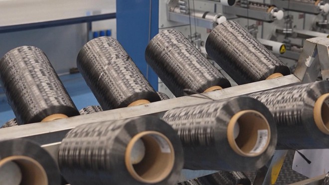 Sợi carbon mảnh hơn tóc, khỏe gấp 10 lần thép- Ảnh 3.