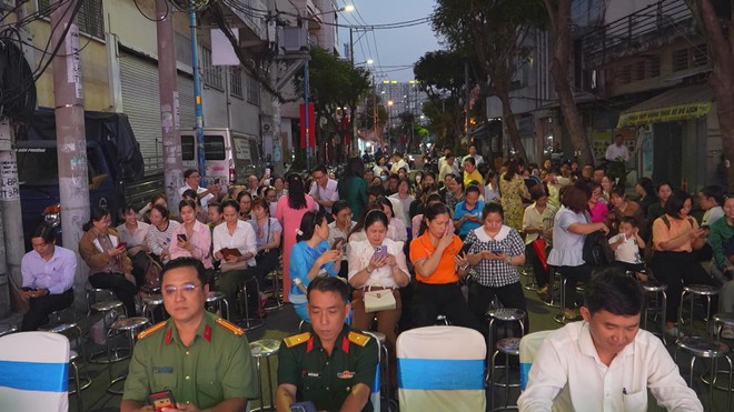 Đêm nghệ thuật "Ngày hội của toàn dân" hướng về ngày bầu cử - Ảnh 2.