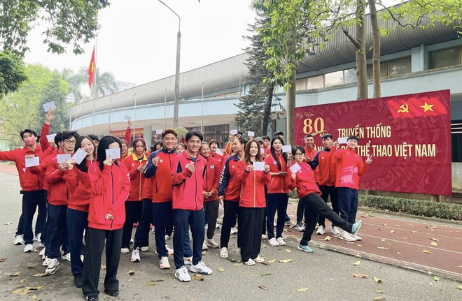 Hàng trăm HLV, VĐV tham gia bầu cử Đại biểu Quốc hội khóa XVI và HĐND các cấp nhiệm kỳ 2026–2031 - Ảnh 12.