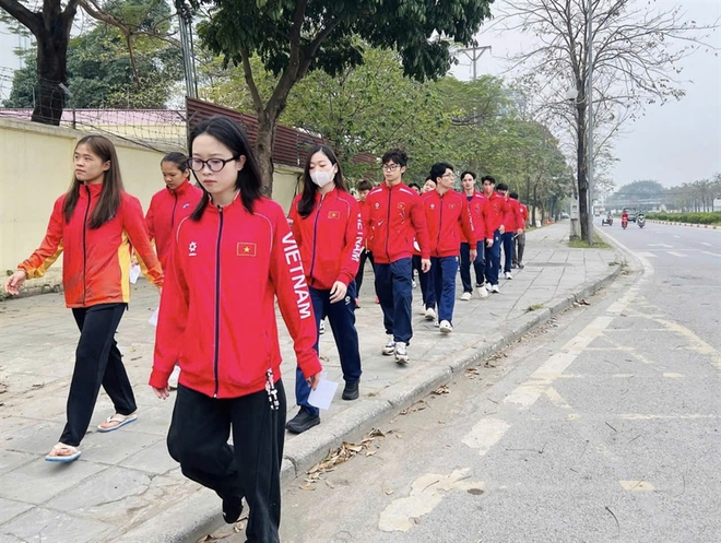 Hàng trăm HLV, VĐV tham gia bầu cử Đại biểu Quốc hội khóa XVI và HĐND các cấp nhiệm kỳ 2026–2031 - Ảnh 13.