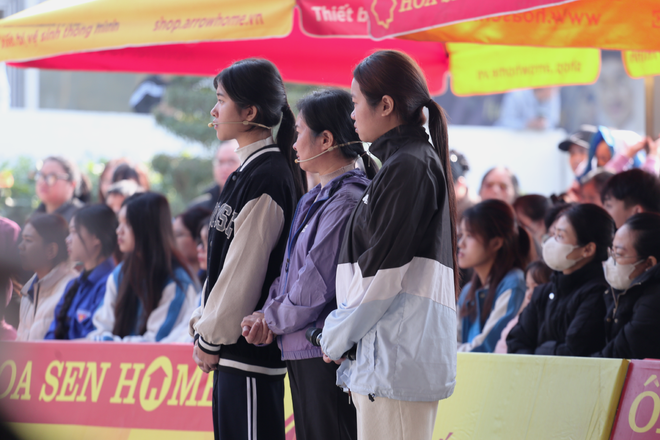 Mái ấm gia đình Việt: Minh Phương không cho phép mình yếu đuối sau khi mất cha - Ảnh 7.