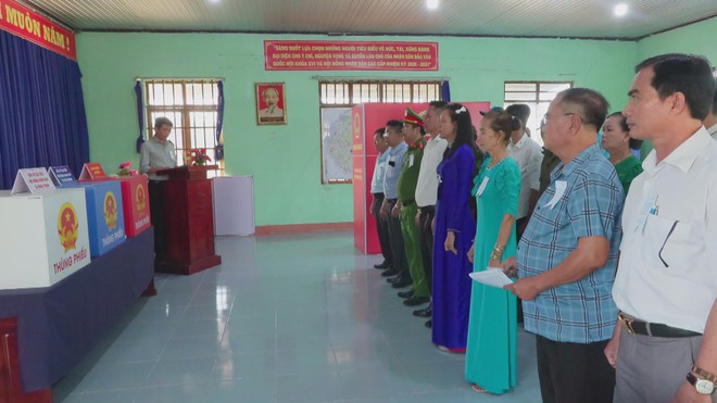 Mỗi lá phiếu của đồng bào Chăm: Kỳ vọng vào những đại biểu vì dân - Ảnh 1.