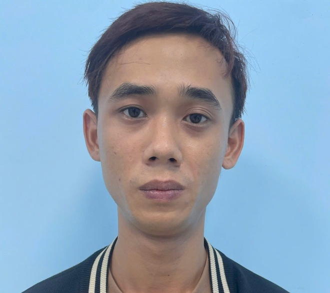 Đà Nẵng: Triệt phá đường dây bán cần sa "núp bóng" shop thời trang, thu giữ 20kg ma túy - Ảnh 2.