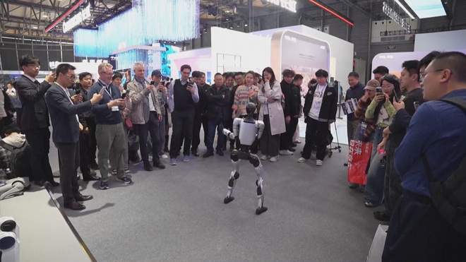 AWE 2026: Trưng bày loạt robot thông minh dùng vào đời sống - Ảnh 5.