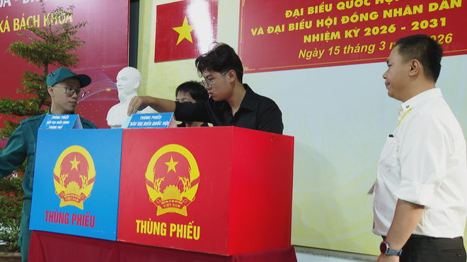 Tuổi trẻ và lá phiếu đầu tiên: Dấu ấn trưởng thành của sinh viên Thành phố - Ảnh 4.