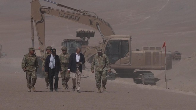 Chile: Xây dựng hệ thống rào chắn ngăn làn sóng nhập cư trái phép - Ảnh 3.