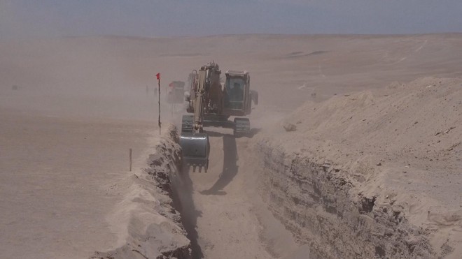 Chile: Xây dựng hệ thống rào chắn ngăn làn sóng nhập cư trái phép - Ảnh 2.