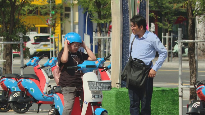 Xe đạp điện công cộng tại TP. Hồ Chí Minh miễn phí 15 phút đầu, thu hút hàng trăm người trải nghiệm chỉ sau 2 ngày - Ảnh 3.