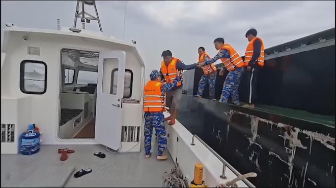 60 Giây ngày 2/3/2026 | Hơn 4.400 khách của hãng bay Trung Đông tại Việt Nam bị ảnh hưởng do xung đột - Ảnh 7.