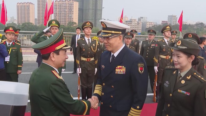 Giao lưu hữu nghị quốc phòng biên giới Việt - Trung lần thứ 10 tại Trung Quốc - Ảnh 2.