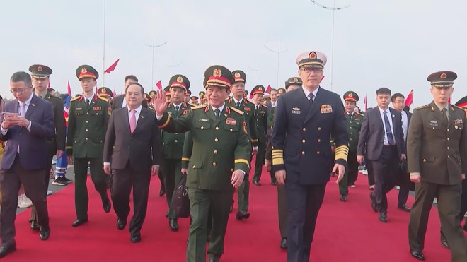 Giao lưu hữu nghị quốc phòng biên giới Việt - Trung lần thứ 10 tại Trung Quốc - Ảnh 1.