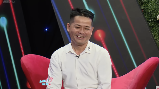 Bạn muốn hẹn hò: Mẹ đơn thân xinh đẹp "ngã gục" trước sự hài hước của anh chủ tiệm tóc - Ảnh 1.