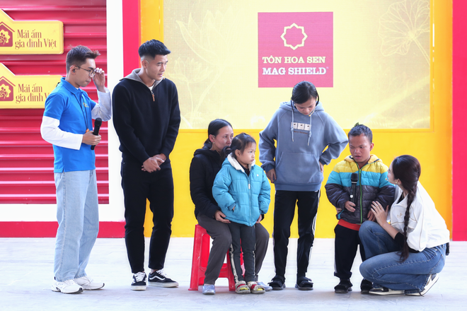 Mái ấm gia đình Việt: Chồng qua đời, người vợ bệnh tật gồng gánh nuôi ba con nhỏ - Ảnh 10.