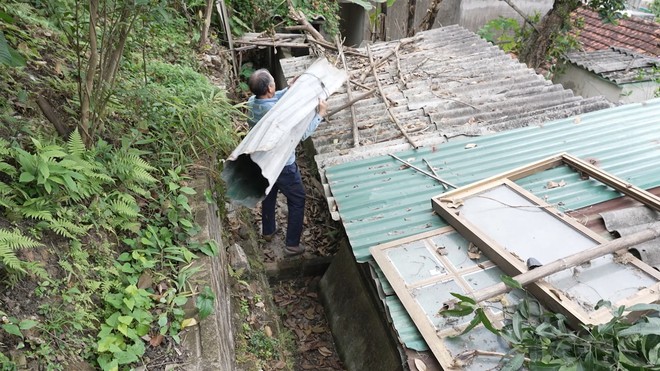 Mái ấm gia đình Việt: Cậu bé mồ côi chỉ mong có tiền mua thuốc cho ông bà - Ảnh 4.