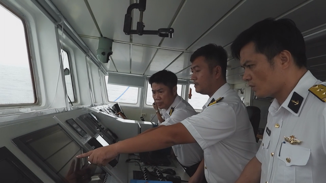 Vùng 2 hải quân đón nhận huân chương, tiểu đoàn DK1 được phong anh hùng lần thứ 2 - Ảnh 3.