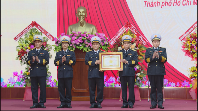 Vùng 2 hải quân đón nhận huân chương, tiểu đoàn DK1 được phong anh hùng lần thứ 2 - Ảnh 7.