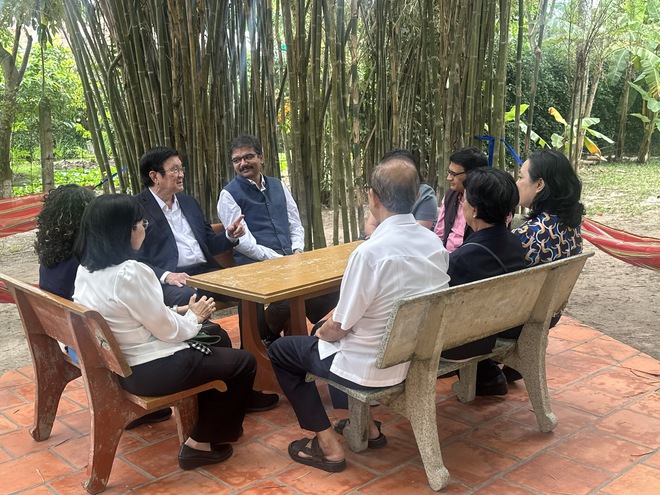 Tổng Lãnh sự Ấn Độ tại TP. Hồ Chí Minh đến thăm Khu Di tích Giồng Dứa- Ảnh 1.