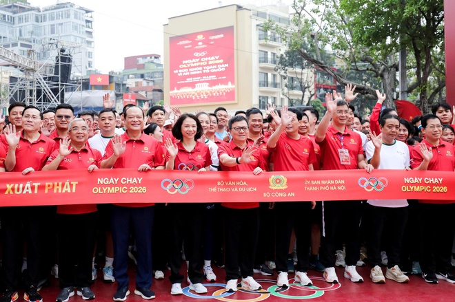 Hơn 15.000 người tham gia Ngày chạy Olympic 2026 tại Hà Nội, lan tỏa phong trào rèn luyện toàn dân - Ảnh 6.