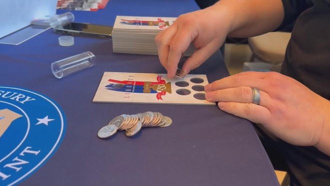 Mỹ giới thiệu loạt tiền xu trước thềm kỷ niệm 250 năm Quốc khánh - Ảnh 2.