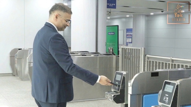 Apple Express ra mắt: Đi metro nhanh hơn, “chạm là qua”, chưa đầy 2 giây soát vé - Ảnh 3.