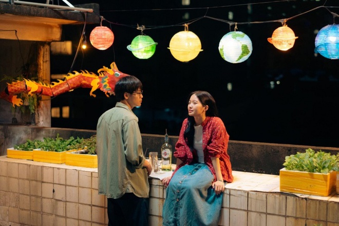 Cảm ơn người đã thức cùng tôi: ai thực tế, ai mộng mơ? - Ảnh 1.