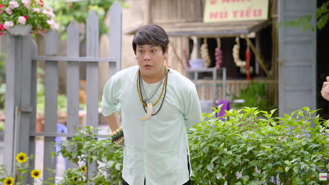 Lẹ không trễ tàu: Cô Tiên "đào lửa" trúng chiêu tại xóm Đường Rày - Ảnh 1.