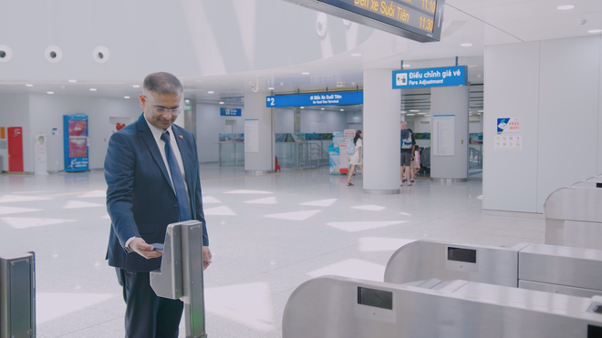 Trải nghiệm công nghệ Apple Express "không chạm" siêu tốc trên Metro số 1 - Ảnh 5.