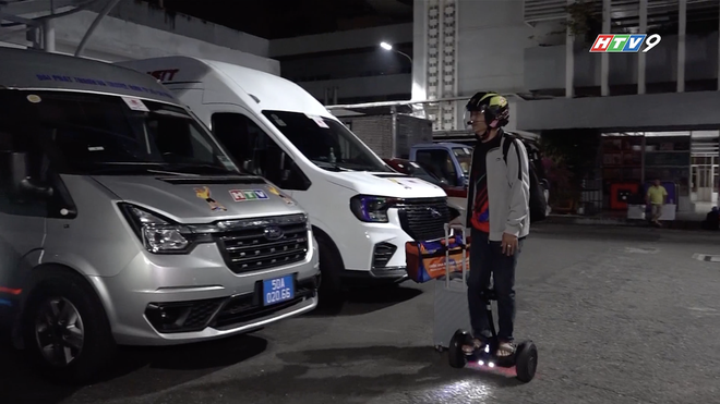 Đoàn xe HTV lên đường, sẵn sàng hành trình "Non sông liền một dải" - Ảnh 1.