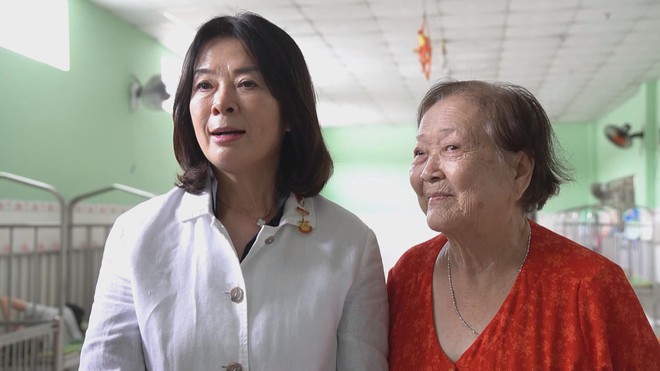 Các nhà hảo tâm Hàn Quốc thăm Mái ấm Thiện Duyên tại Củ Chi, TP. Hồ Chí Minh - Ảnh 1.