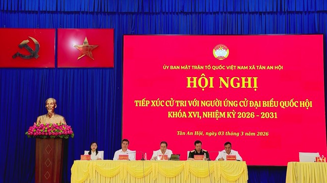 Đoàn lãnh đạo Đảng, Nhà nước tiếp xúc cử tri trên địa bàn TP. Hồ Chí Minh - Ảnh 1.