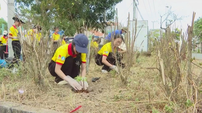 Sức trẻ trên những "Tuyến đường thanh niên" - Ảnh 1.