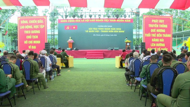 Rộn ràng Ngày hội tòng quân 2026: Tuổi trẻ sẵn sàng lên đường vì Tổ quốc - Ảnh 3.